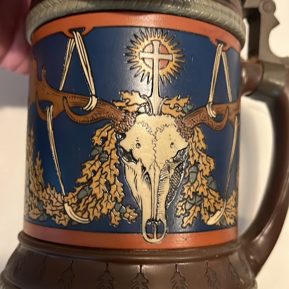 Vintage Mettlach German Beer Steins w/ lid matching 2pc set skull & cross - Picture 3 of 9